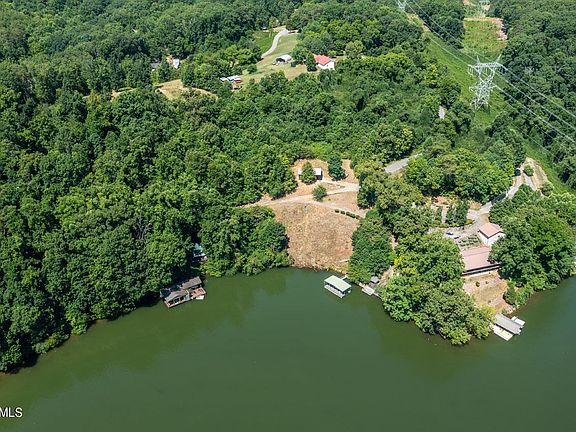5th image of 1150 Deep Cove Ln