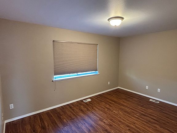 5th image of 10219 Ridge Park Dr
