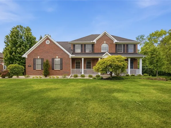 8165 Old Woods Ct, Springboro, OH 45066