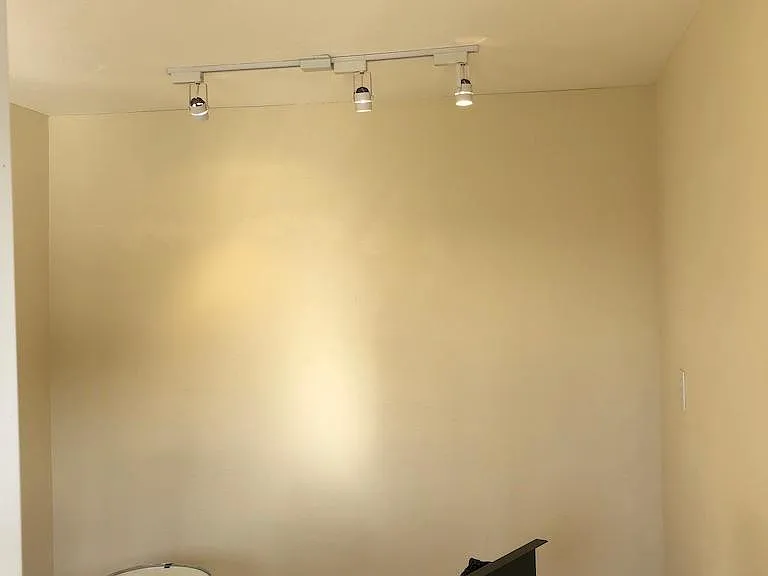 home office/ bonus room