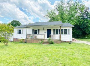 1005 Oak St #1005, Greensboro, NC 27403