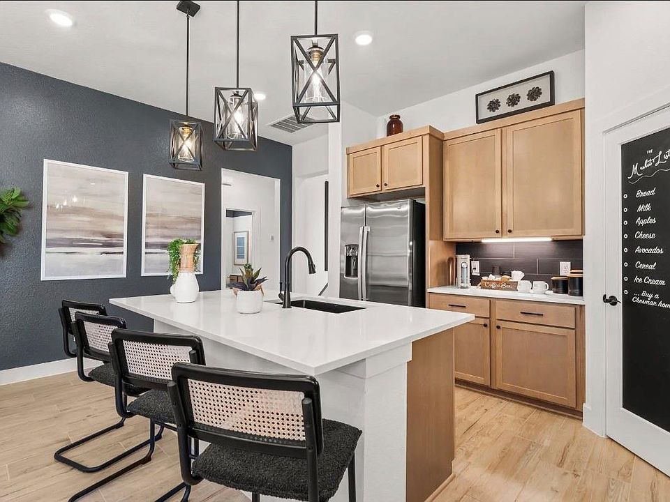 1st image of 12841 Meadow Wind Way