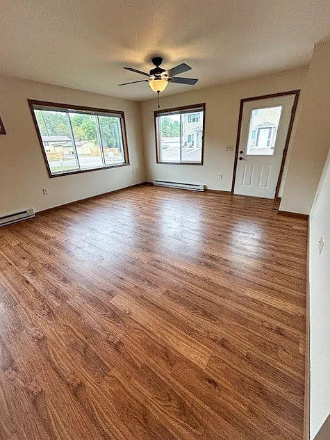 2 bed, 900 sqft, $1,205 — Photo 3