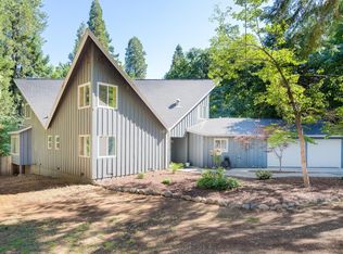 6729 Ridgeway Dr, Pollock Pines, CA 95726