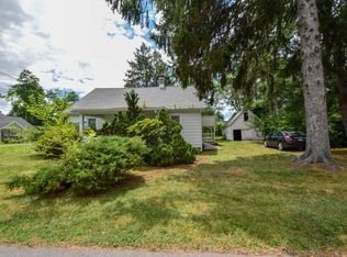 35 Florida Ave, West Wyoming, PA 18644