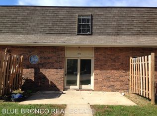 804 NE Ball Dr APT B, Lees Summit, MO 64086