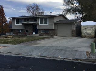 1543 E Mulberry Way, Sandy, UT 84093