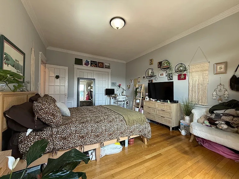 12 Greenway Ct #4 — Photo 7