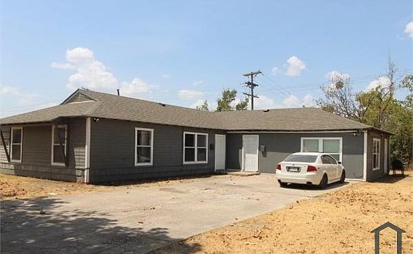 1st image of 927 Stetson Ave #927