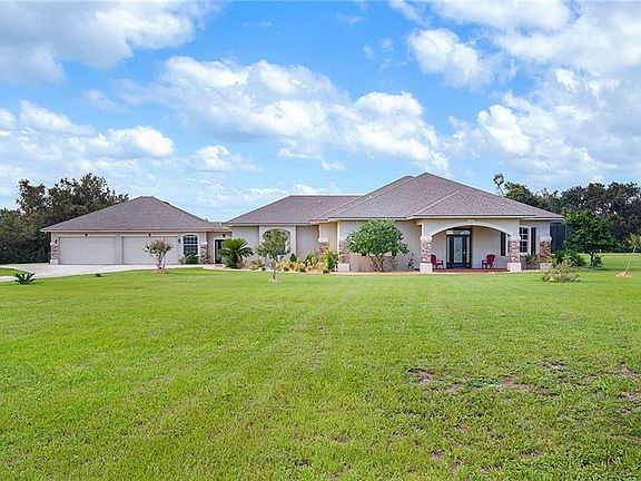 3rd image of 10850 Arrowtree Blvd