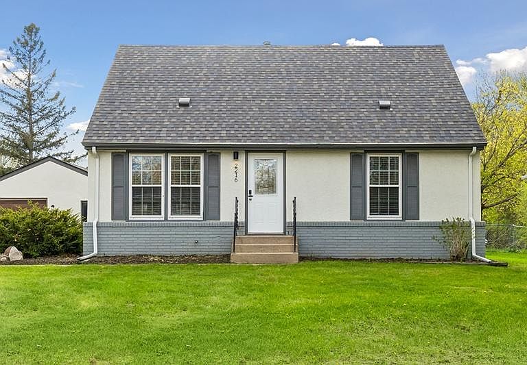 Listing photo 4