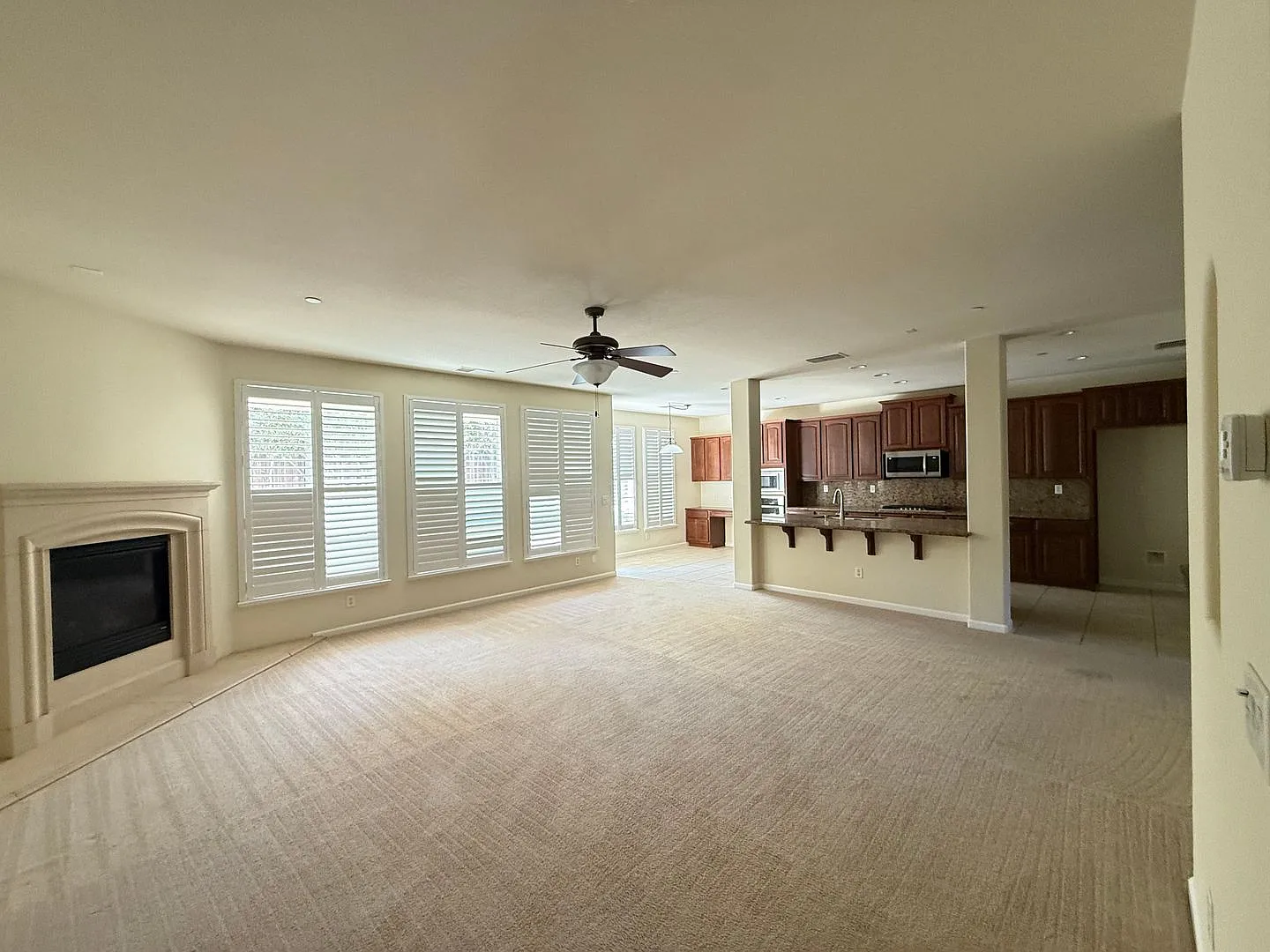 1427 Wyndham Lane — Photo 4