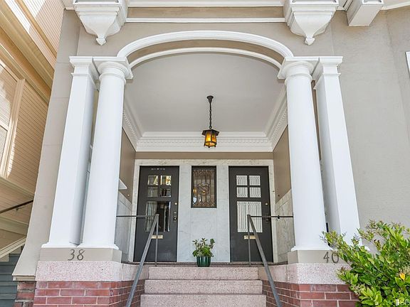 3rd image of 40 Palm Ave