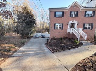 3735 Warwick Way, Snellville, GA 30039