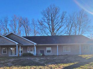 9126 Baldwin Rd, Baldwin, IL 62217