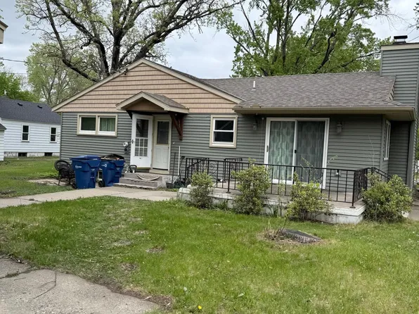443 6th St NE, Saint Cloud, MN 56304