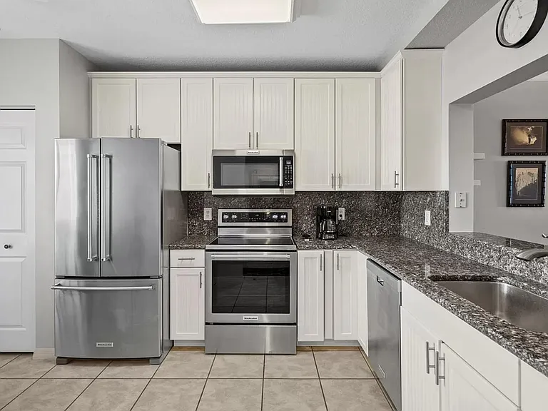 2725 Terra Ceia Bay Blvd #304 — Photo 7