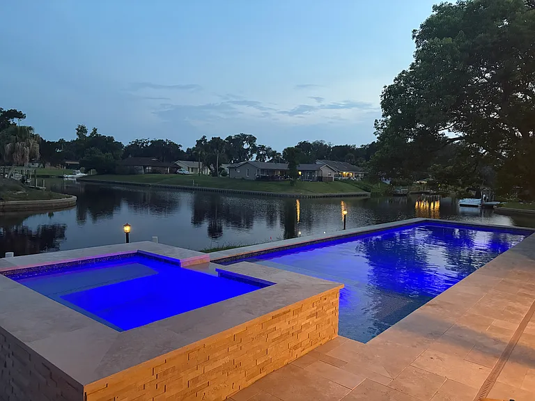 10 Castle Ct — Photo 1