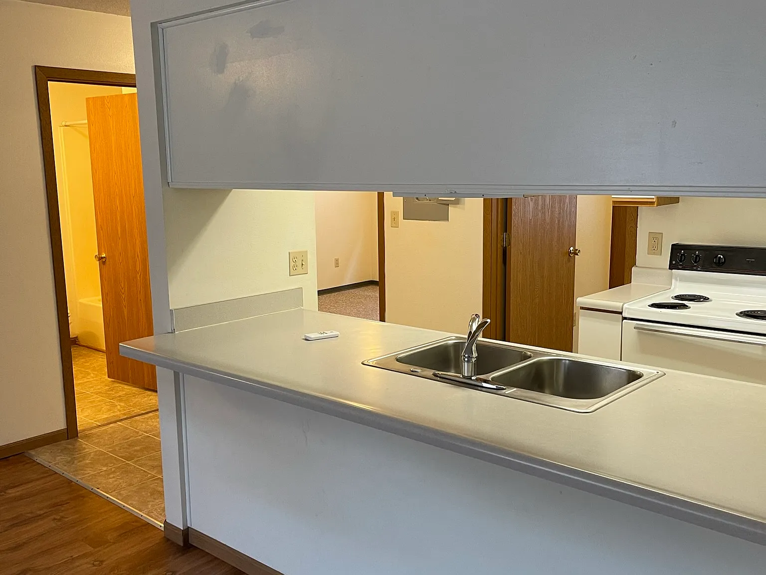2 bed, $1,248 — Photo 4