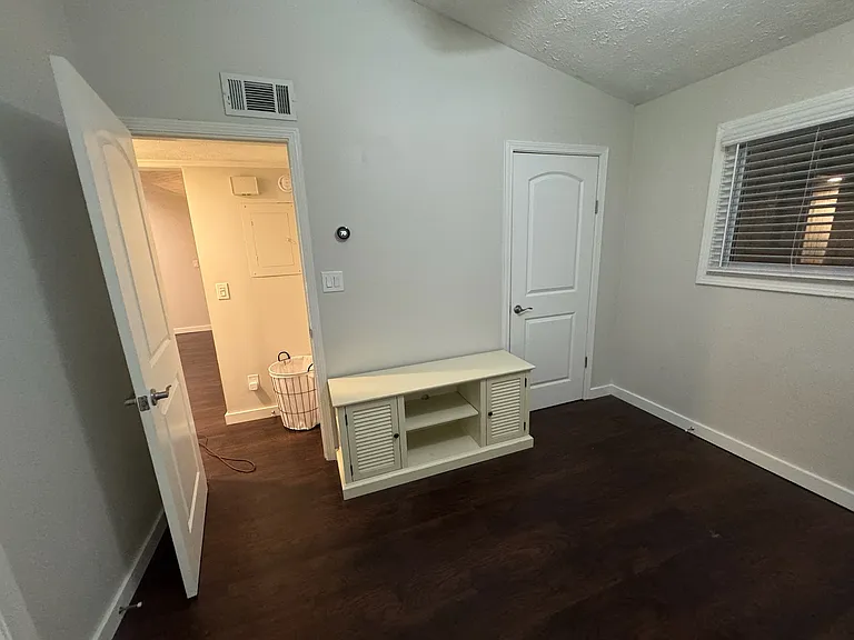 1822 N Rock Springs Rd NE #20 — Photo 15