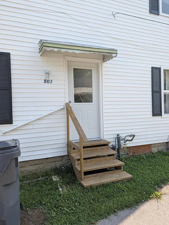501 N. Main St., Dunkirk, IN 47336 — Photo 2