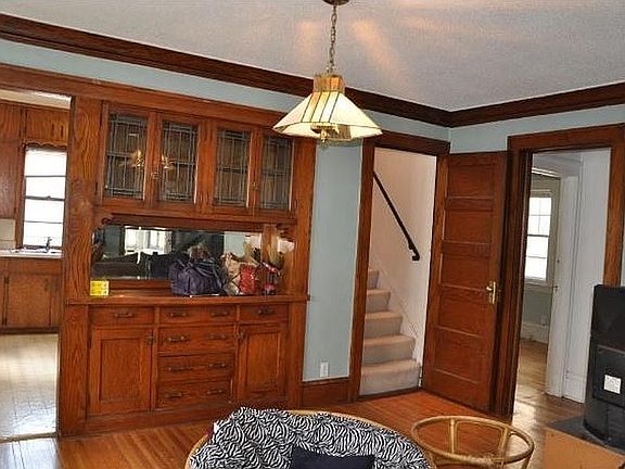 4th image of 2150 Grand Ave