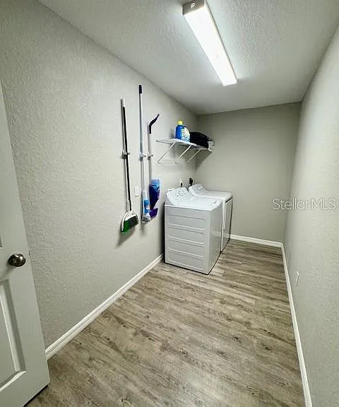 5423 NW 52nd Ave — Photo 17