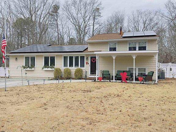2nd image of 315 Dennis Dr