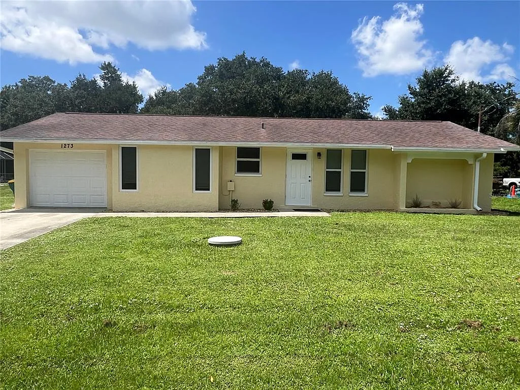 3 bed, 2.0 bath, 1298 sqft, $1,600 — Photo 1