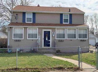 556 Archer Ave, Waterloo, IA 50703