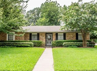 5839 Alvarado Dr, Houston, TX 77035