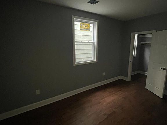 5th image of 253 N 19th St Floor 1