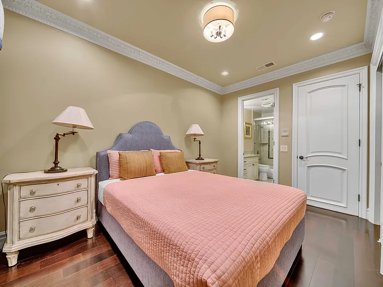 137 W Winnie Way — Photo 48