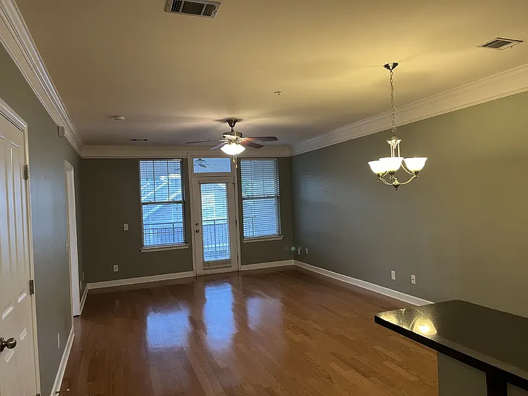 2310 Elliott Ave #419 — Photo 3