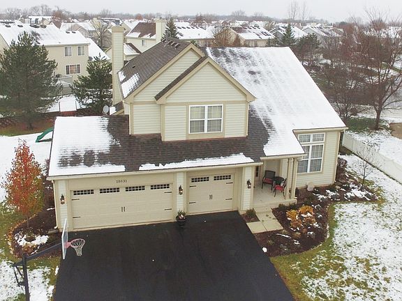3rd image of 18631 W Meander Dr