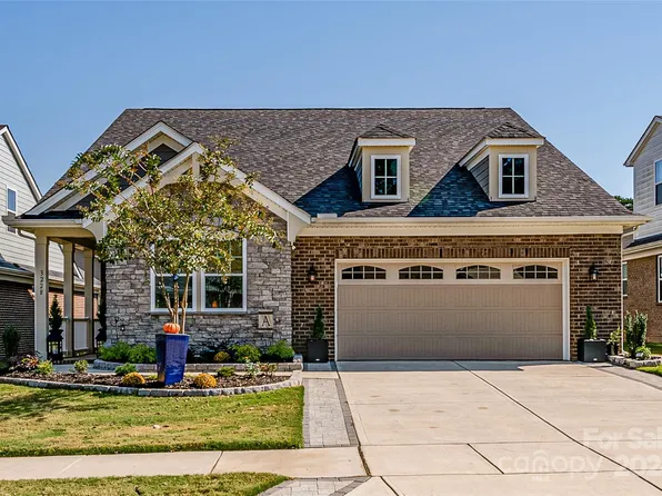 3228 Marchers Trace Dr, Mint Hill, NC 28227