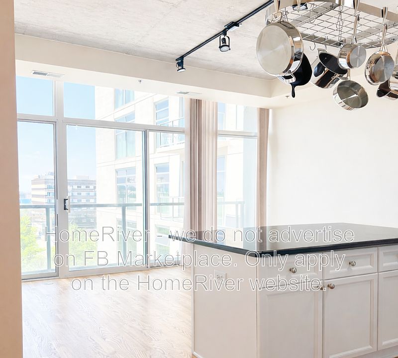1st image of 1620 S Michigan Ave Unit 622