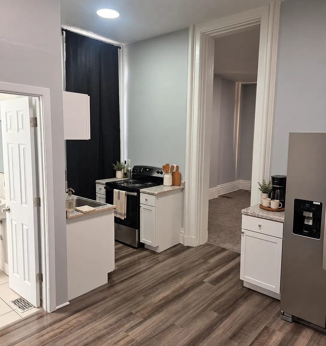 3 bed, 1100 sqft, $1,475 — Photo 1
