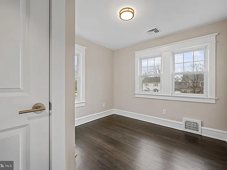 19 Conwell Ave — Photo 19