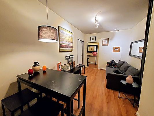 4th image of 351 W 47th St APT 1F