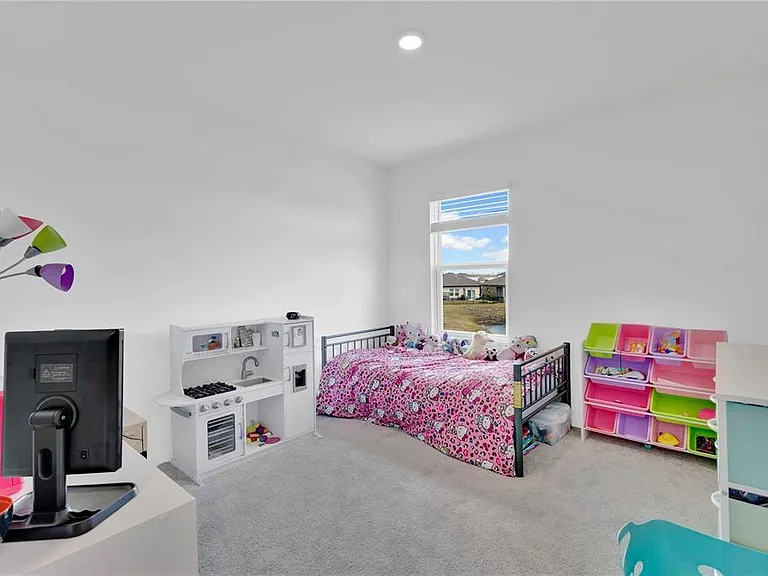 473 Archway Pl — Photo 16
