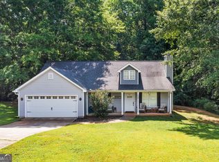 135 Springbrook Dr, Auburn, GA 30011
