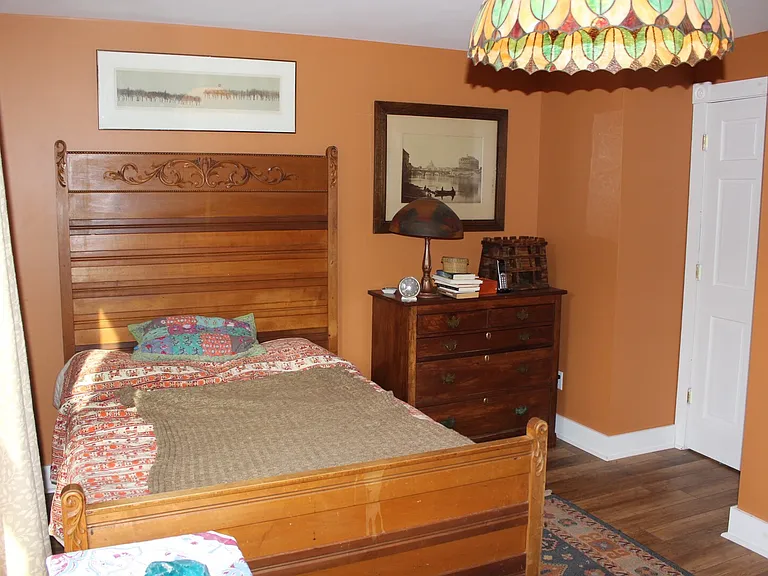 Spruce Ln — Photo 6