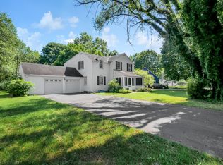 227 N Quentin Rd, Newark, OH 43055