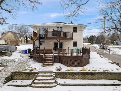 2458 Woodland Park Dr, Delafield, WI, 53018
