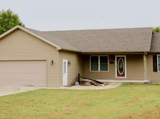 1507 Jessica Ln, Herrin, IL 62948