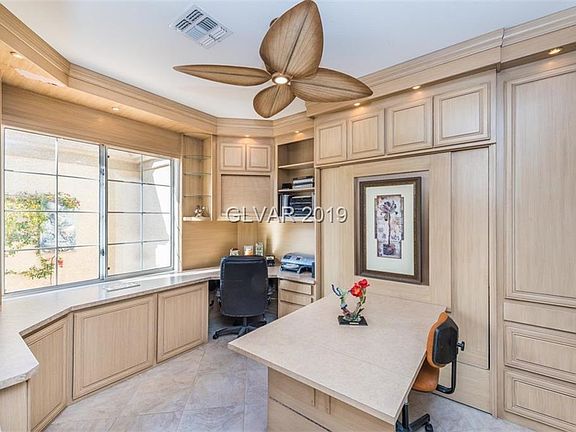 2nd image of 3001 Noblesville Ct