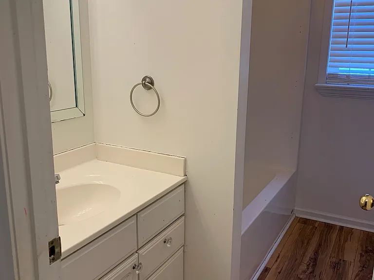 109 Marymont Dr — Photo 9
