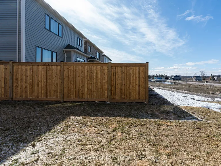 15 Valleybrook Rd — Photo 14