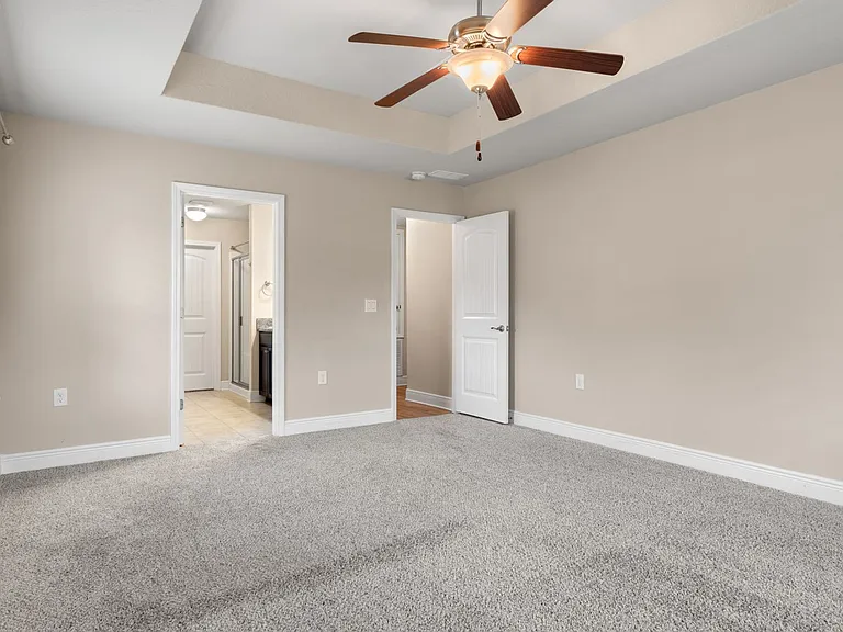 4599 Belvedere Cir — Photo 13